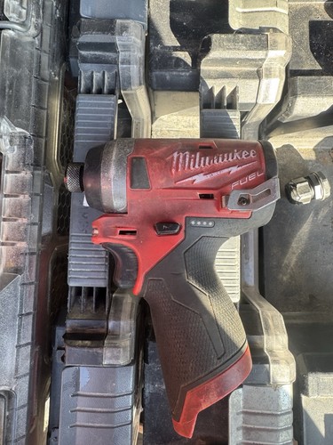 Milwaukee m12 fid - milwaukee, impact
