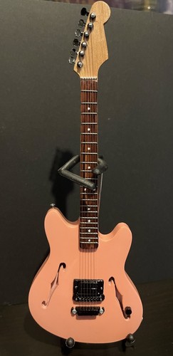 Blink 182 tom delonge - tom, mini