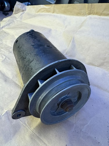 Lucas c40l dynamo 1971 - dynamo, (long)