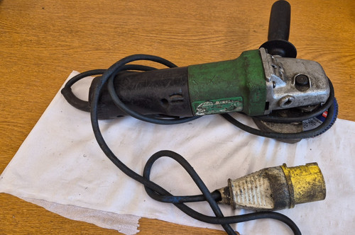 Hitachi angle grinder - hitachi, g13sb