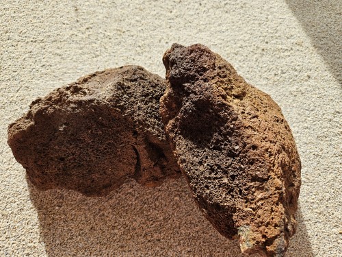 Treated aquarium lava rocks - treated,