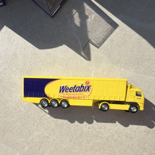 Weetabix diecast articulated - weetabix,