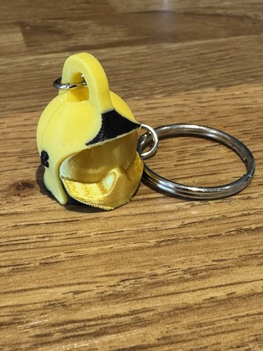 Fireman helmet keychain yellow - helmet,