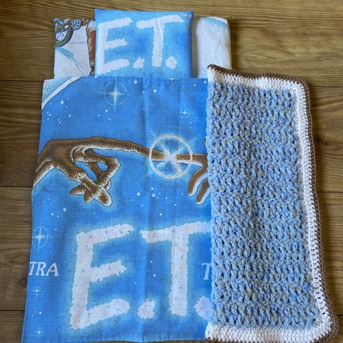 Extra terrestrial - extra,