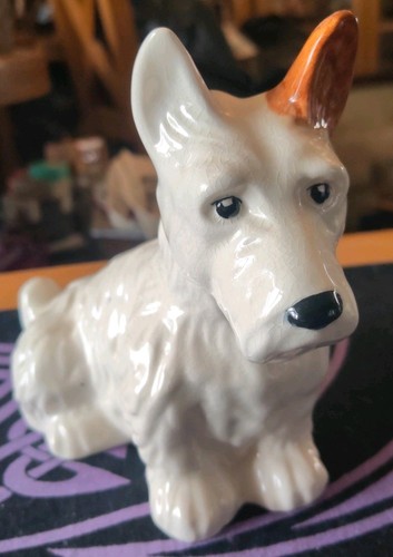 Very old beswick large - old,