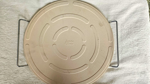 Jamie oliver round - jamie,