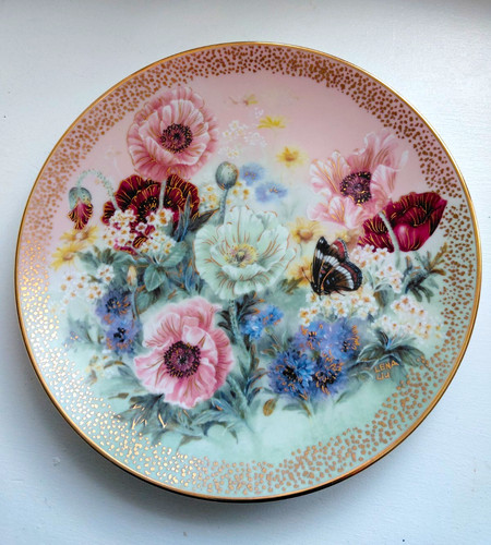 Hummel 1991 porcelain - m.i.,