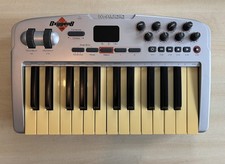 M-Audio Keyboard Oxygen 8 