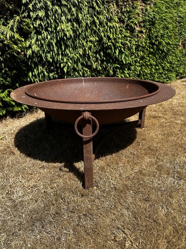 Saturn fire pit - saturn, fire-pit