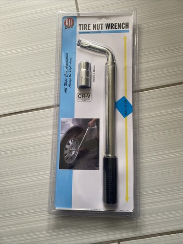 Extendable wheel brace - brace, wrench