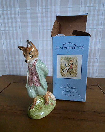 Beswick beatrix potter foxy - beatrix,
