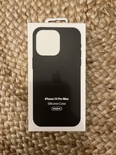 Apple Silicone Case with MagSafe for iPhone 15 Pro Max - Black