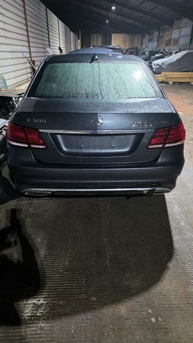 Mercedes benz class w212 - benz,