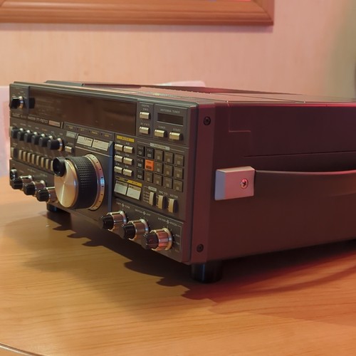 Yaesu 767gx tri band - ft-767gx, tri-band
