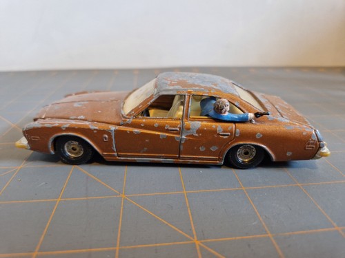 Vintage 1975 corgi - vintage, scale