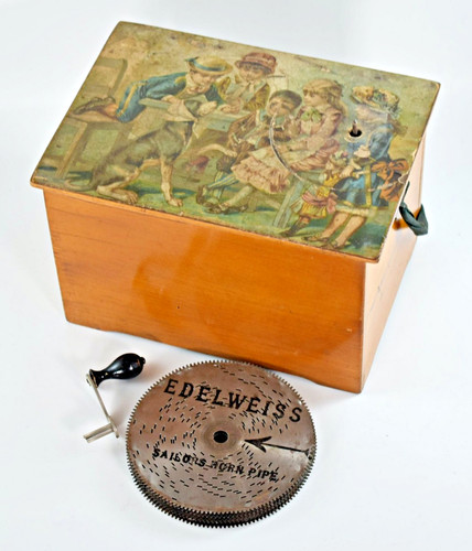 Antique edelweiss hand - hand, crank
