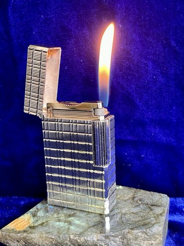 Dupont lighter vintage - st,