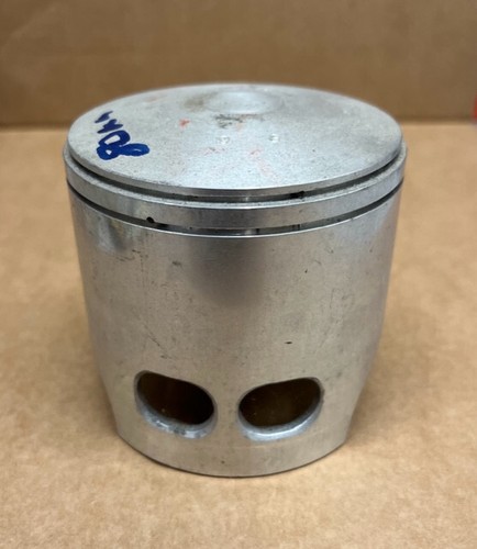 Genuine piston only yamaha - piston,