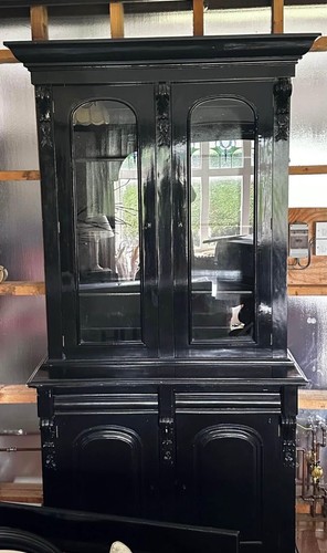 Black dresser display - black,