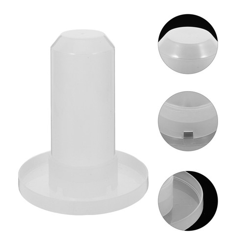 Plastic duck waterer - ,