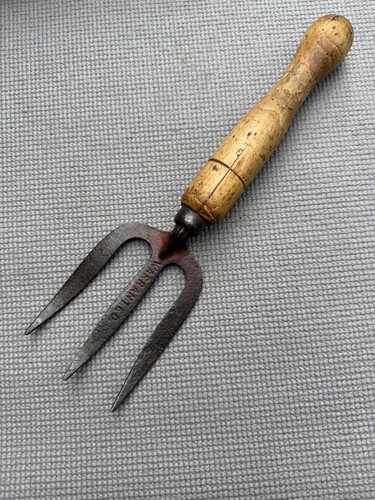 Antique gardeners hand fork - gardeners,