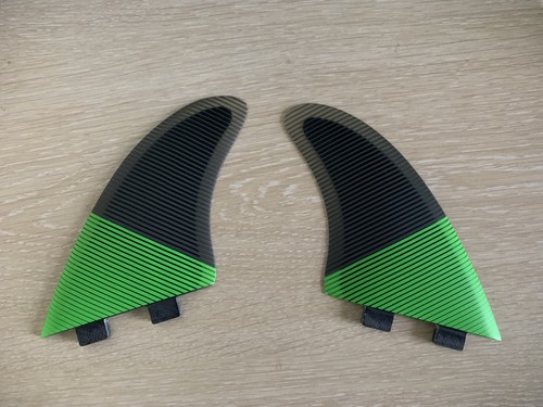 Upright pivot twin fins - twin, fins,