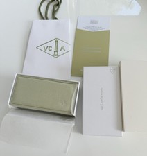 Van Cleef Arpels Bracelet Velvet Boxes,4 Pieces Set What Is In The Pictures.