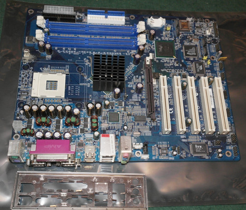 Shuttle ab60r socket 478 agp - ,