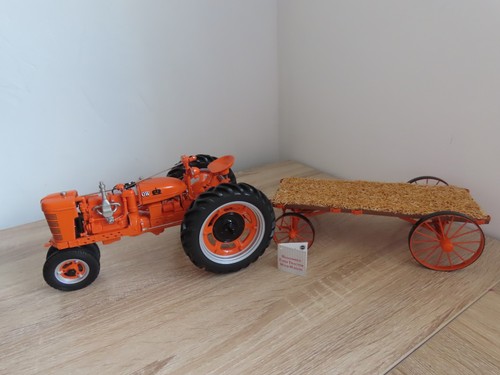 Franklin mint farmall h - franklin, ih