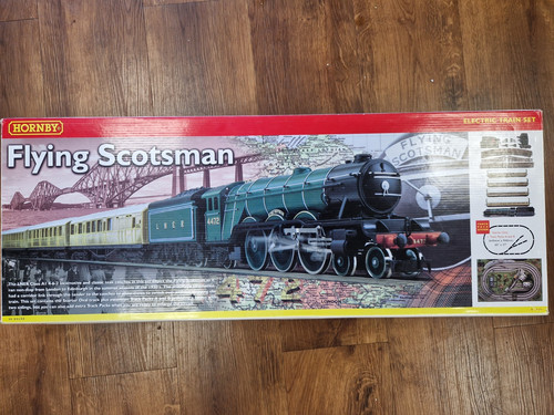 Hornby r1039 flying - r1039,