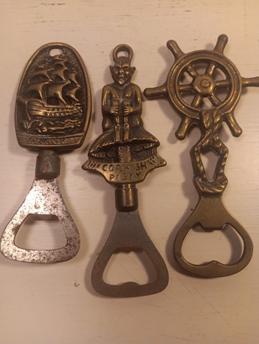 Collectable brass bottle - 3x,