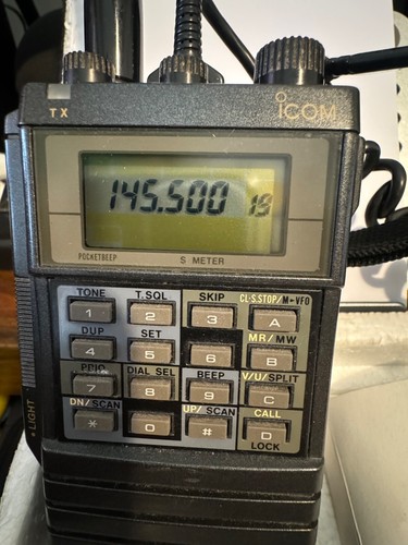 Icom dual band transceiver - icom,