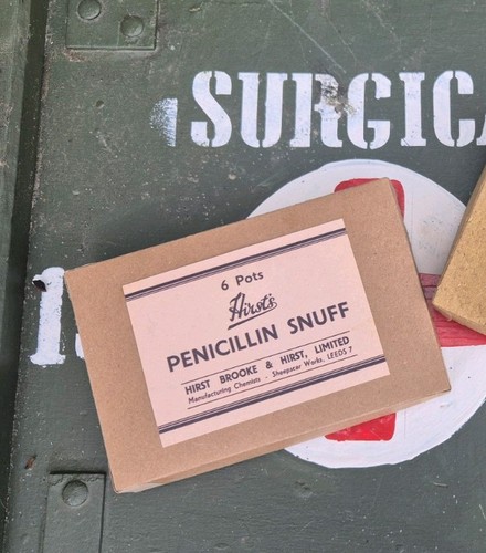 Ww2 british penicillin box kit - box,
