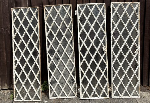 Set tall diamond pane - of,