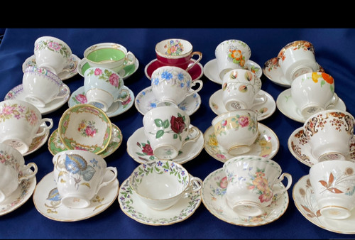 Cups saucers pretty floral - &,