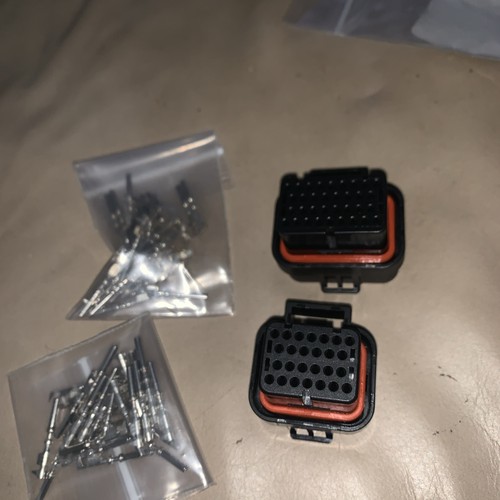 Amp pin connector kit - &,