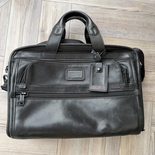 Tumi alpha leather black - tumi,