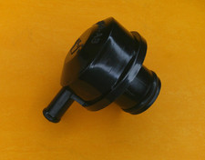 FORD SIERRA OHC PINTO ENGINE BREATHER OIL FILLER CAP  6177354, 73HF-6766-AB