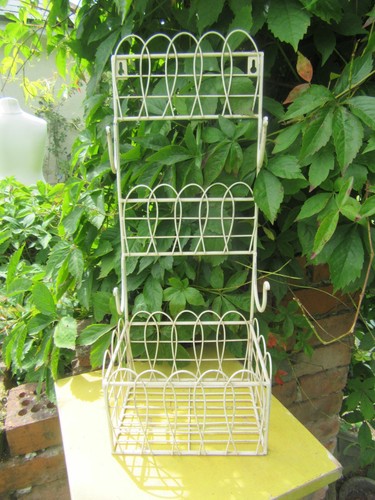 Vintage metal wire wall - vintage,