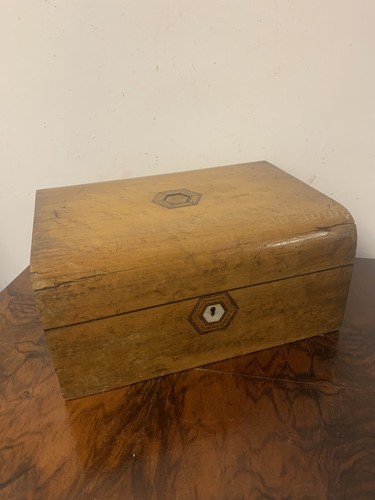 Antique inlay light wooden - inlay,