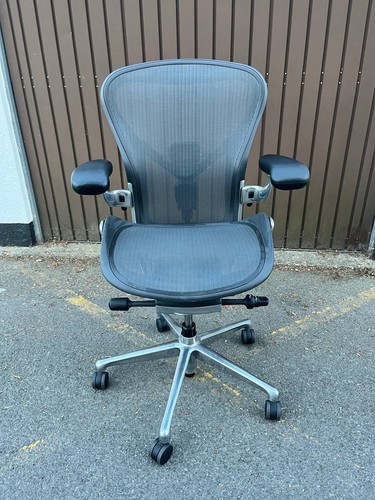Herman miller aeron size - size, b