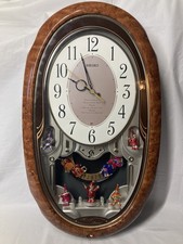 SEIKO Melodies in Motion Wall