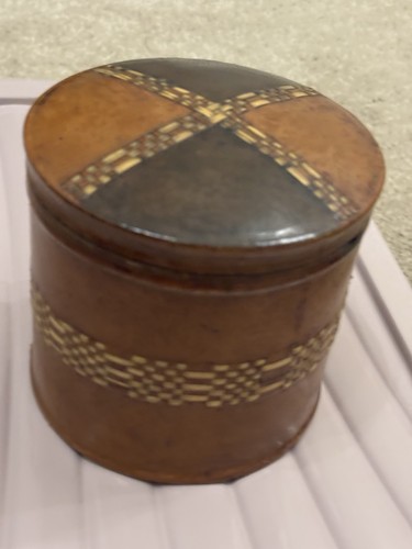 Vintage cigarettes leather - cigarettes,
