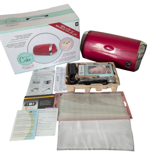 Cricut cake mini personal - cake,