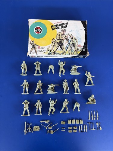 Airfix toy soldiers - airfix,