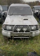 Mitsubishi Pajero Breaking