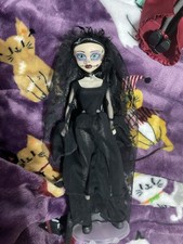 bleeding edge goth begoth doll
