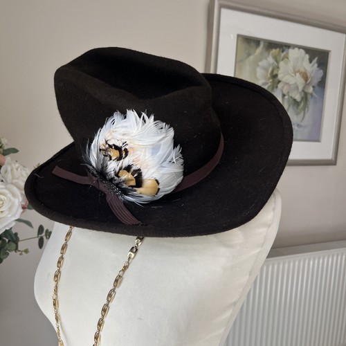 Ladies vintage brown wool felt