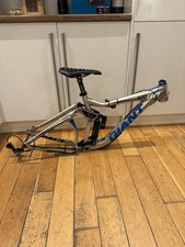 Giant Glory 00 26” Downhill