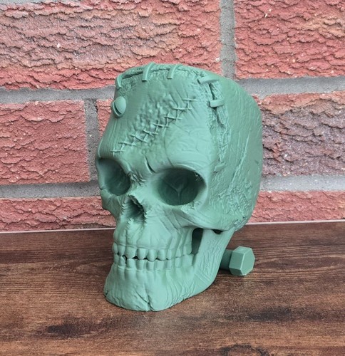 Skull frankenstein s - skull, frankenstein's